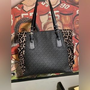 Michael Kors purse Black and leopard
